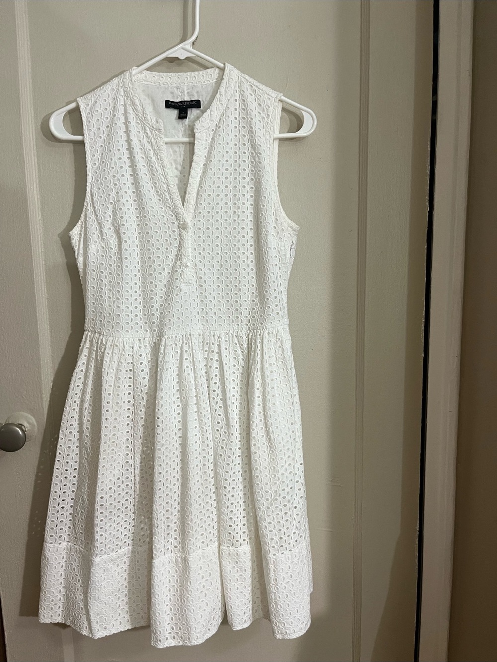 Banana Republic White Eyelet Sleeveless Fit-and-Flare Dress